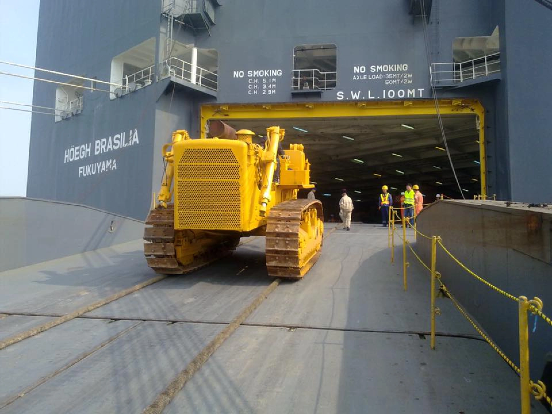 Trucks & Big machinery